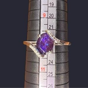 925 stamped size 10 Elegant Purple and Silver Women's Ring